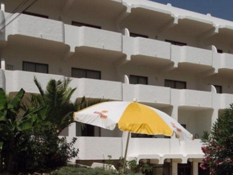 Apartamentos Alvaflor Quarteira Εξωτερικό φωτογραφία
