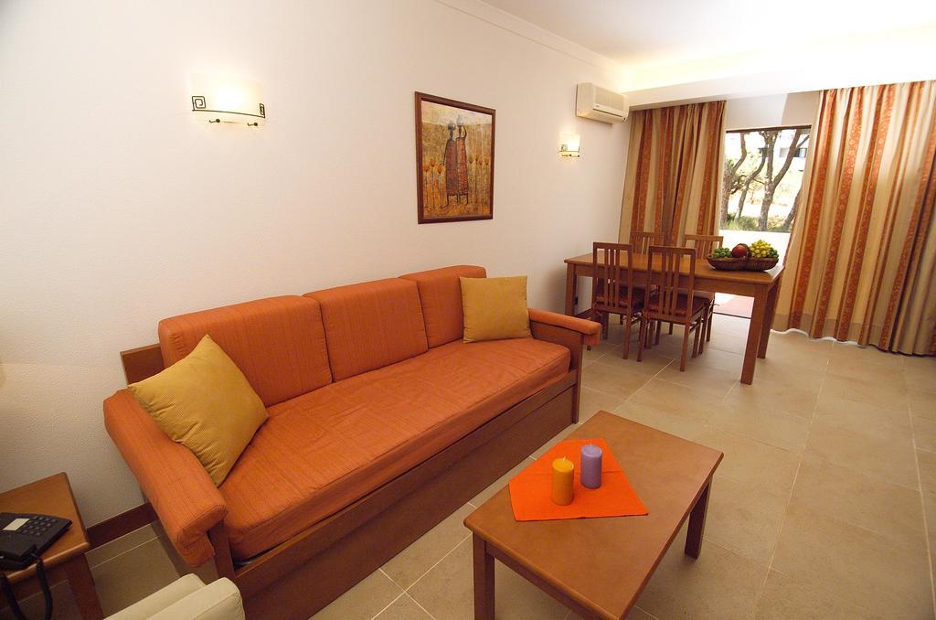 Apartamentos Alvaflor Quarteira Εξωτερικό φωτογραφία